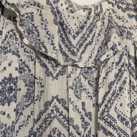 Spring dress - Picture 4 of 4